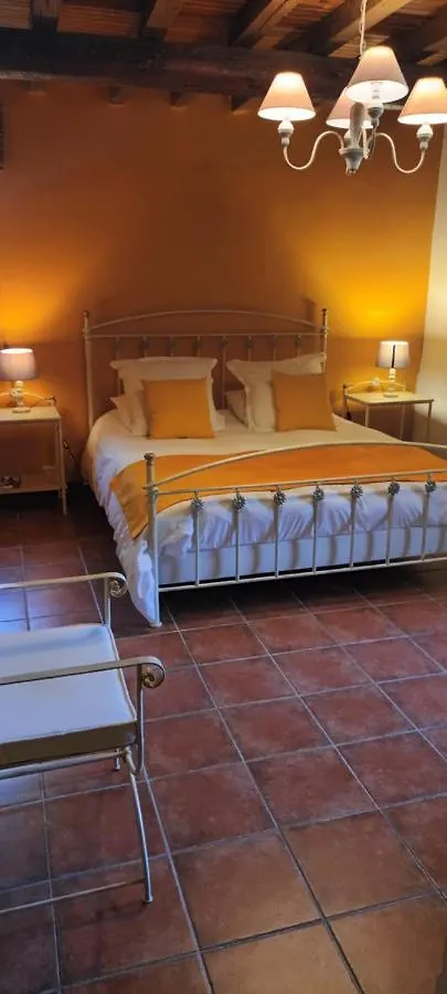 Le Vieux Moulin De Jouques Bed & Breakfast