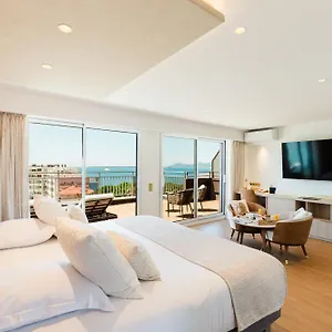Hélios Hotel