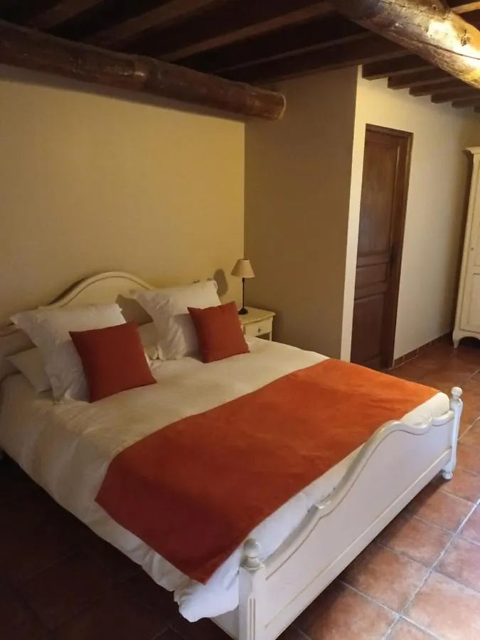 Le Vieux Moulin De Jouques Bed & Breakfast France